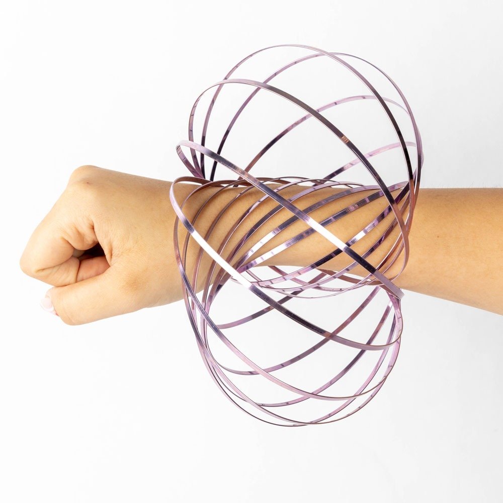 Flo Ring Metal Slinky w/Black Pouch - Purple image