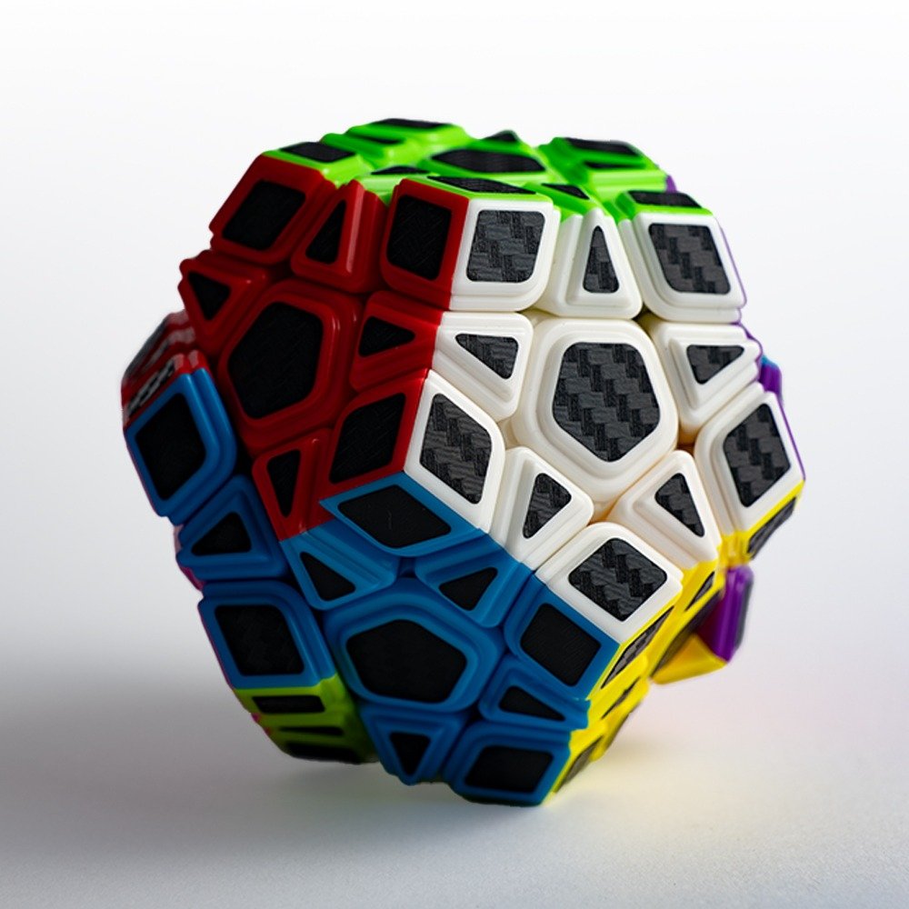 Moyu Megaminx Carbon Fibre image 1