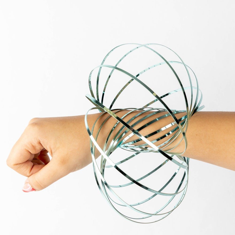 Flo Ring Metal Slinky w/Black Pouch - Aqua image